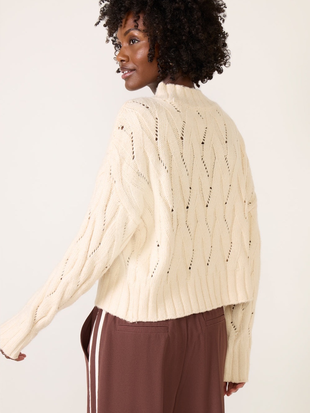 Evereve Cream Chunky Knit Sweater Cropped Mock Neck Pointelle Womens Size S⁠